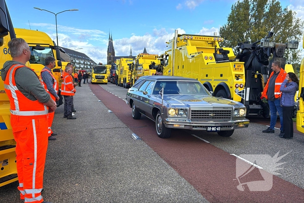 Waardig afscheid van directeur van autohulpdienst