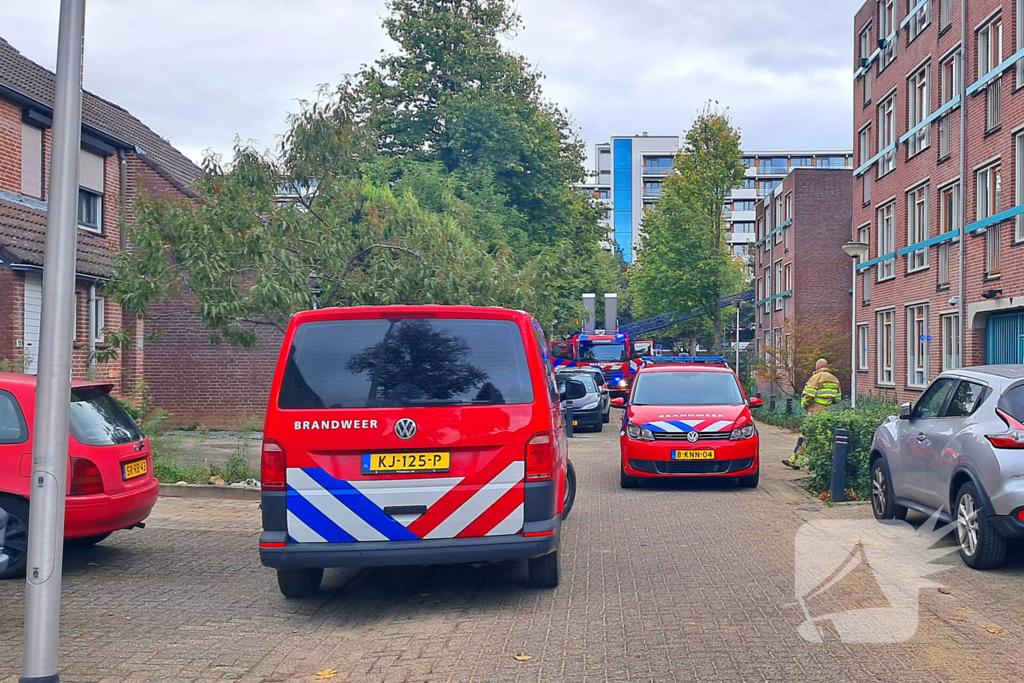 Brandweer ingezet voor grote brand in woning