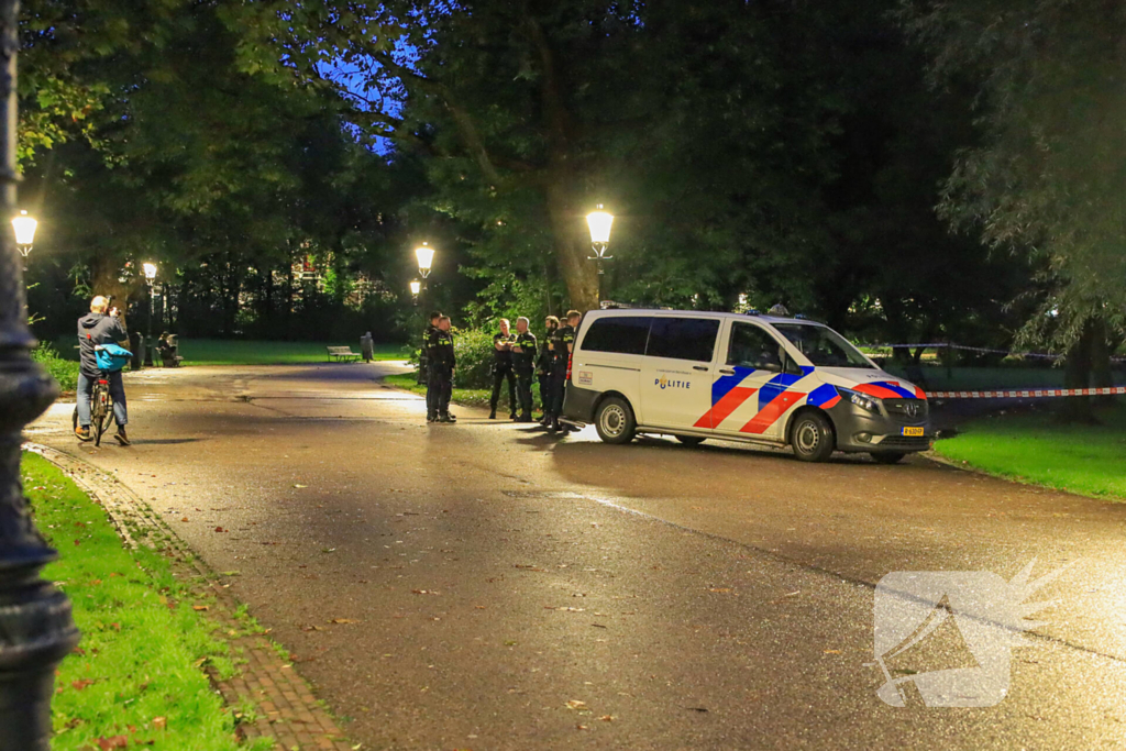 Politie treft kogelhuls aan in park