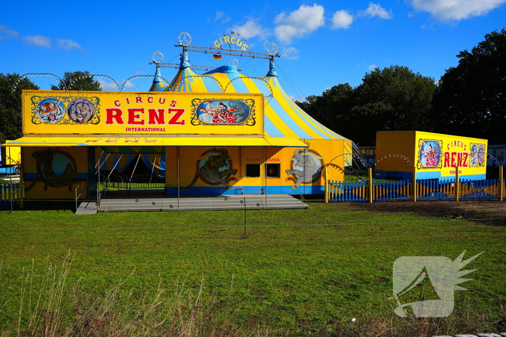 Circus Renz gestart met opbouw circus