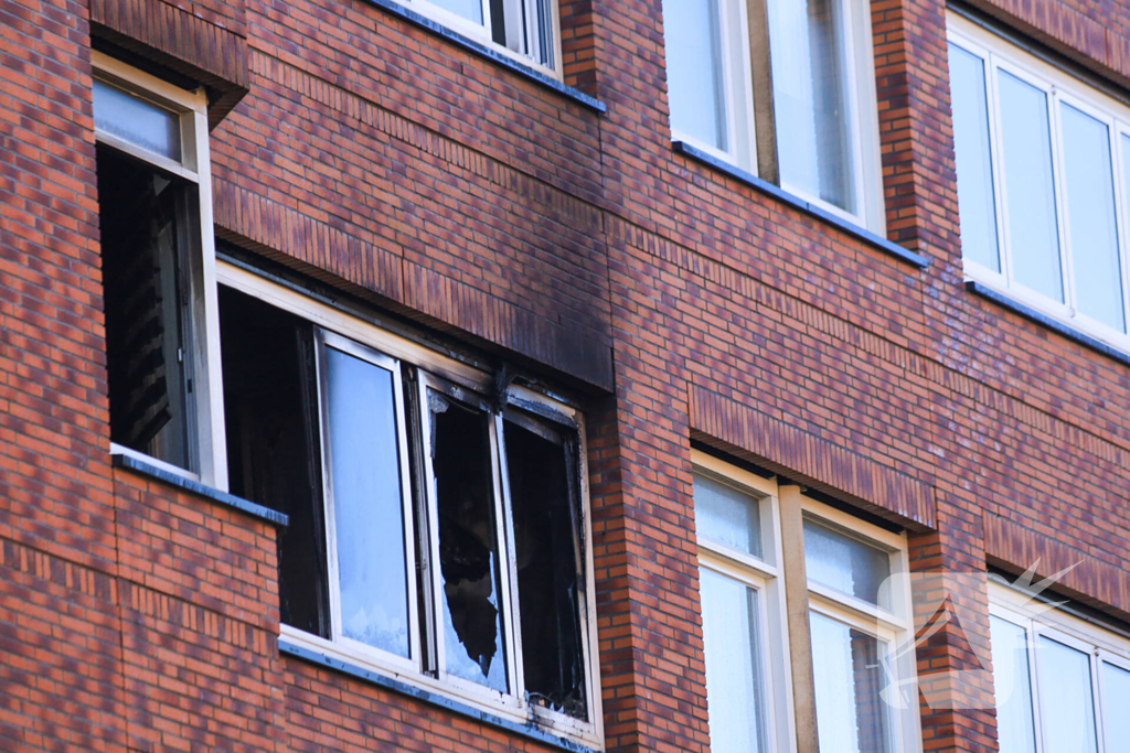 Uitslaande brand in flatwoning