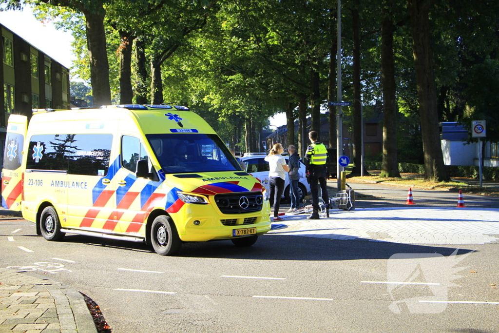 Weer fietser aangereden op bekende rotonde