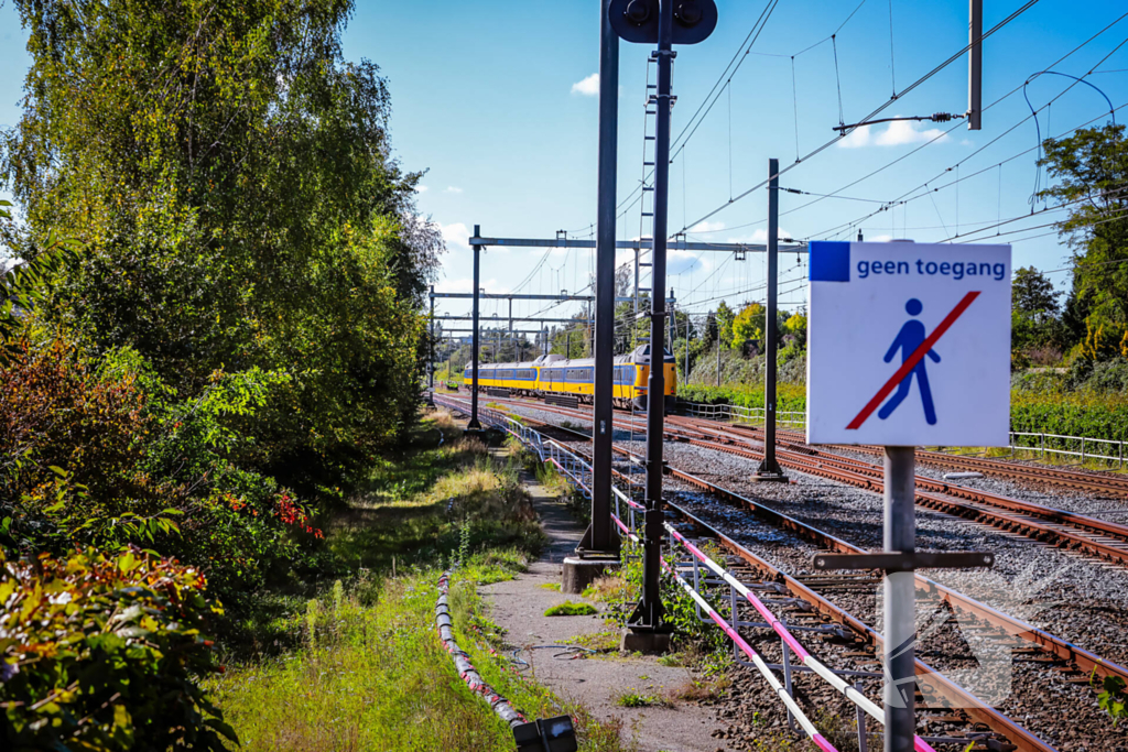 Persoon overleden na botsing met trein