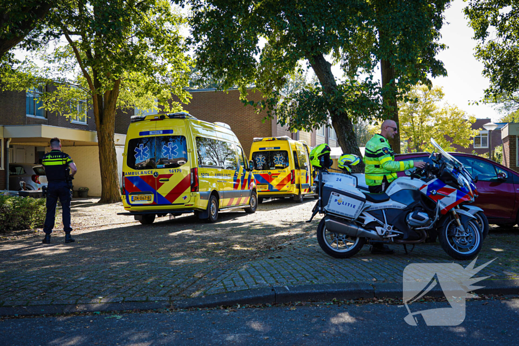 Patiënt met politie en trauma-arts naar ziekenhuis begeleid