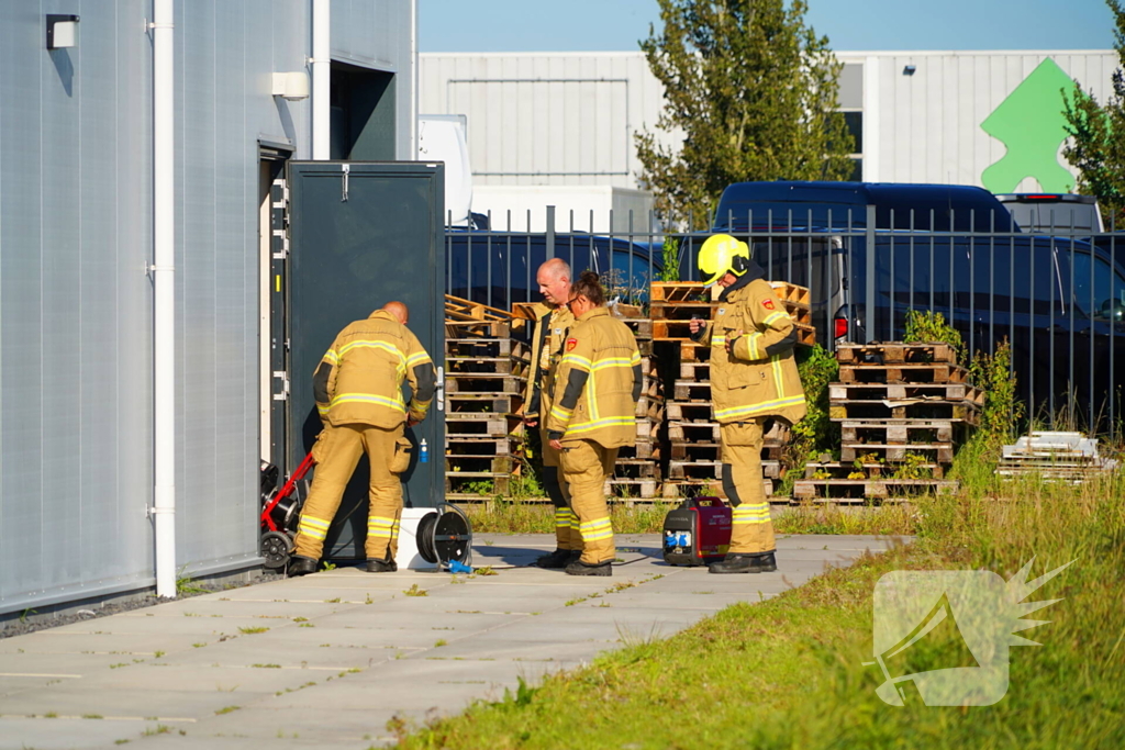 Brand bij meubelmaker snel onder controle