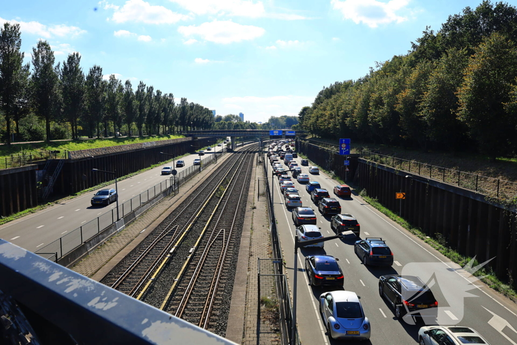 Verkeersinfarct rond Amsterdam door afsluiting snelweg