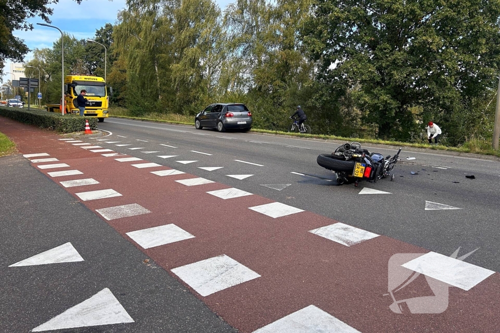 Motorrijder gewond bij aanrijding met automobilist