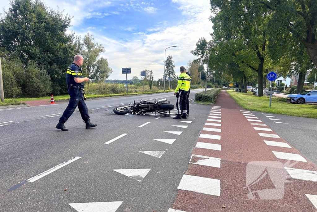 Motorrijder gewond bij aanrijding met automobilist