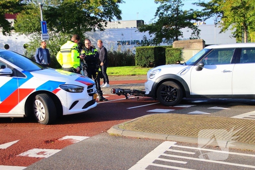 Opnieuw fietser geschept op rotonde