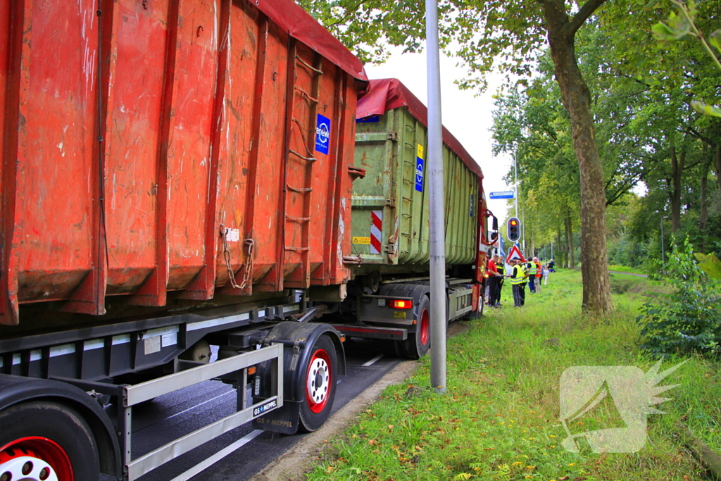 Vrachtwagen veroorzaakt kettingbotsing