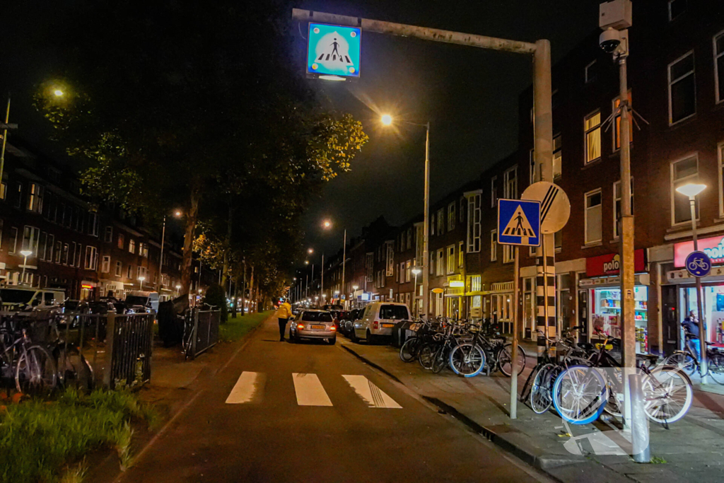 Voetganger aangereden op zebrapad