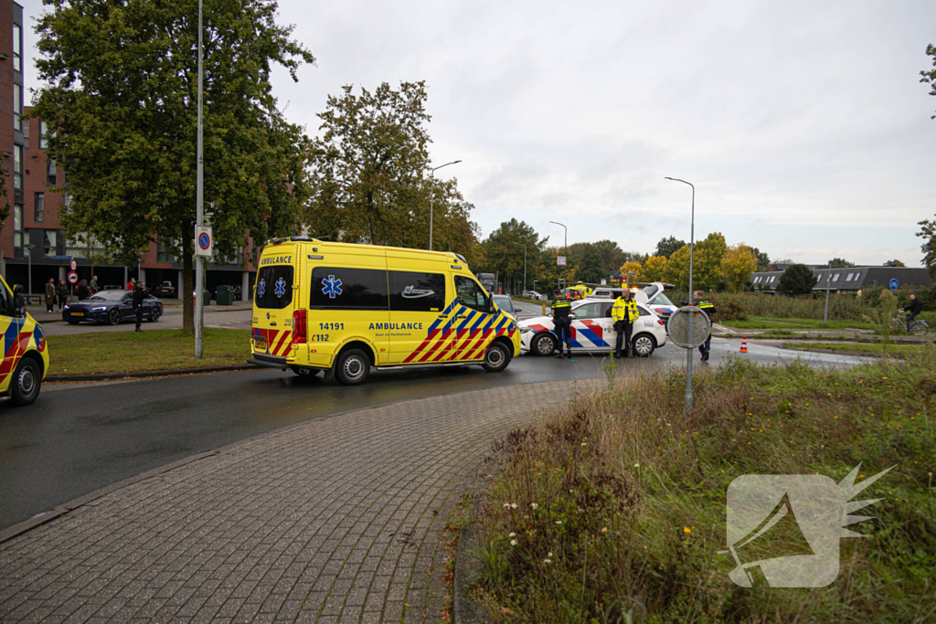 Fietser zwaargewond bij aanrijding