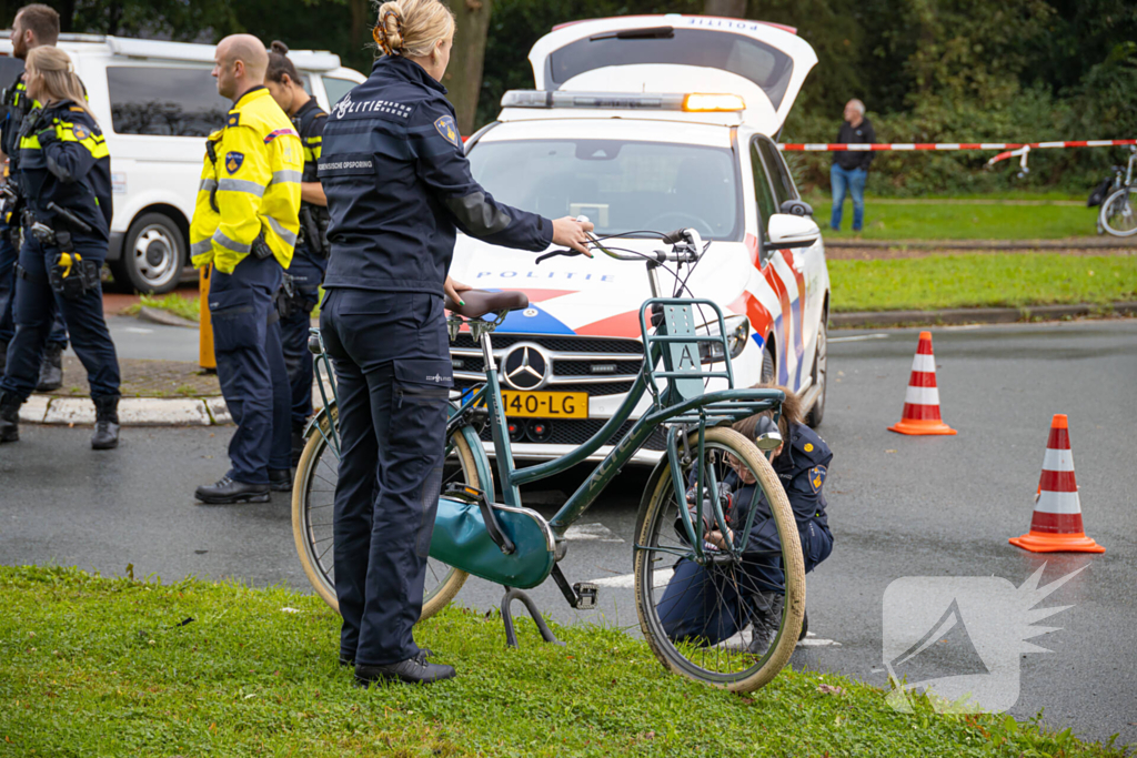 Fietser zwaargewond bij aanrijding