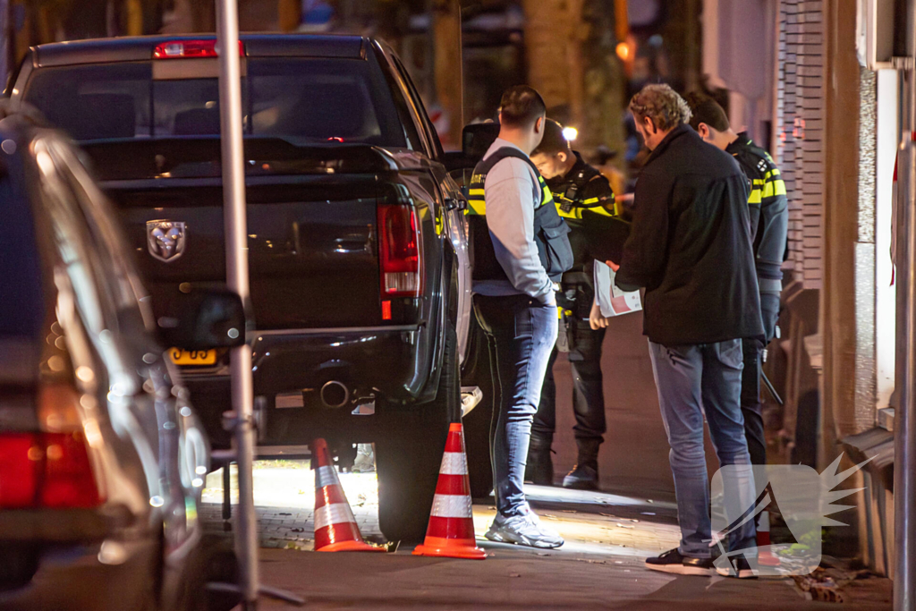 Tientallen kogels afgeschoten op woning