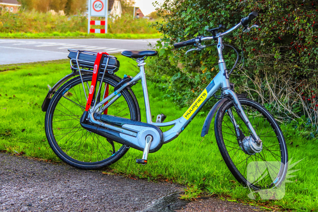 Fietser geschept door automobilist