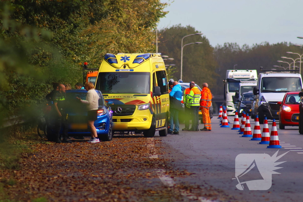 Flinke schade en vertraging na kop-staartaanrijding