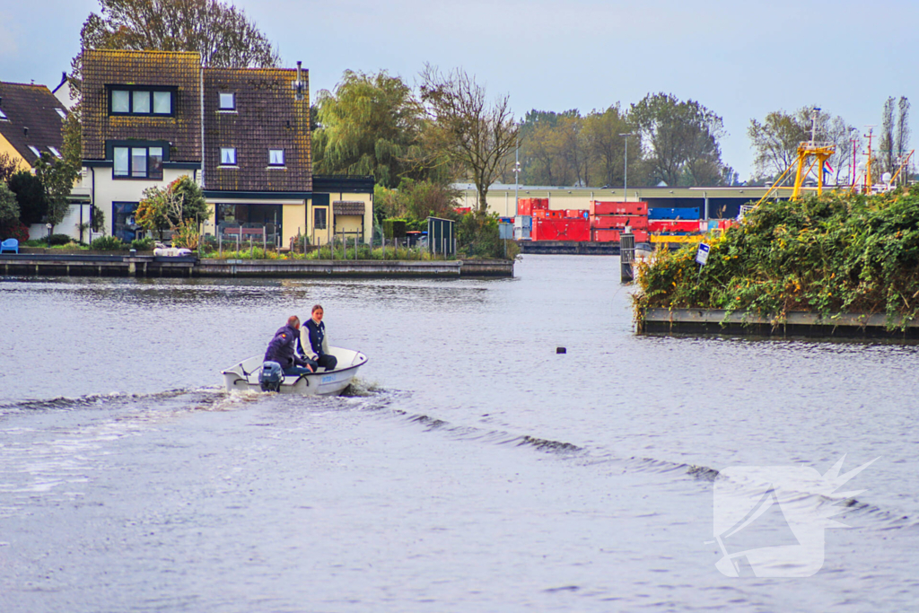 Jongens uit water gered nadat omstanders alarm slaan