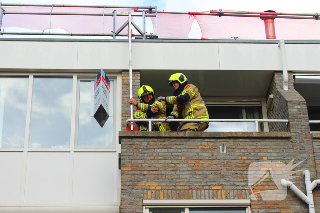 Steigerdeel losgeraakt door harde wind