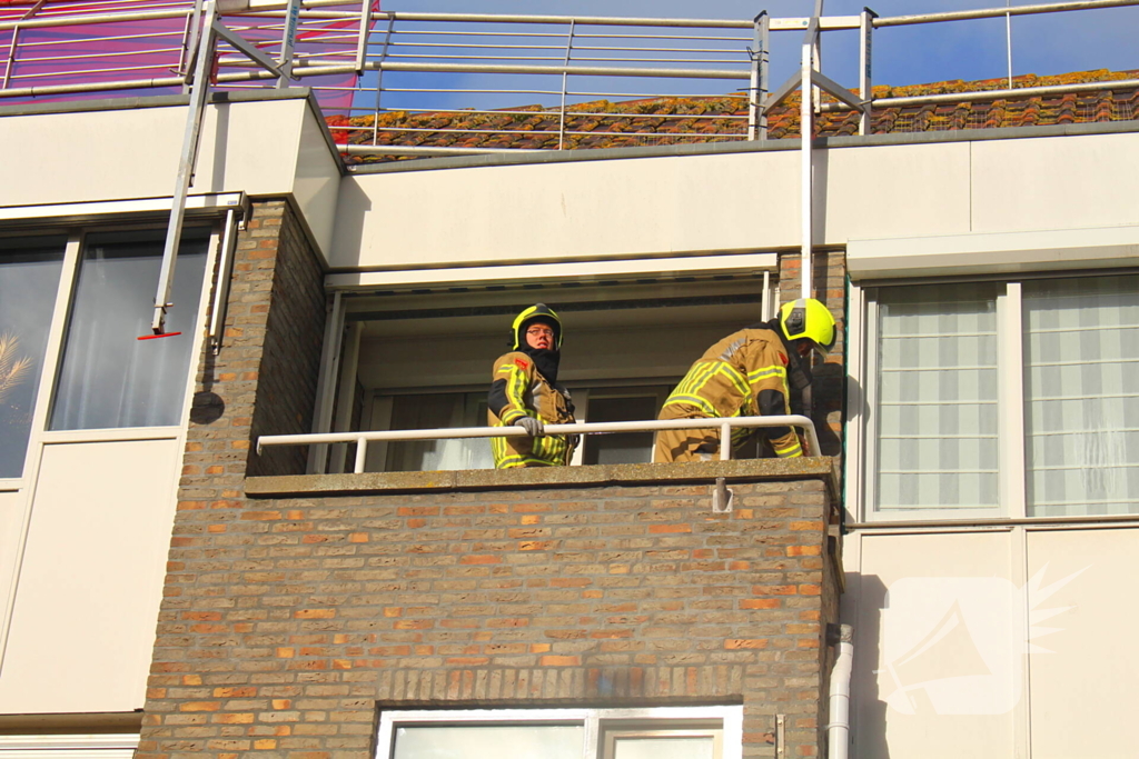 Steigerdeel losgeraakt door harde wind