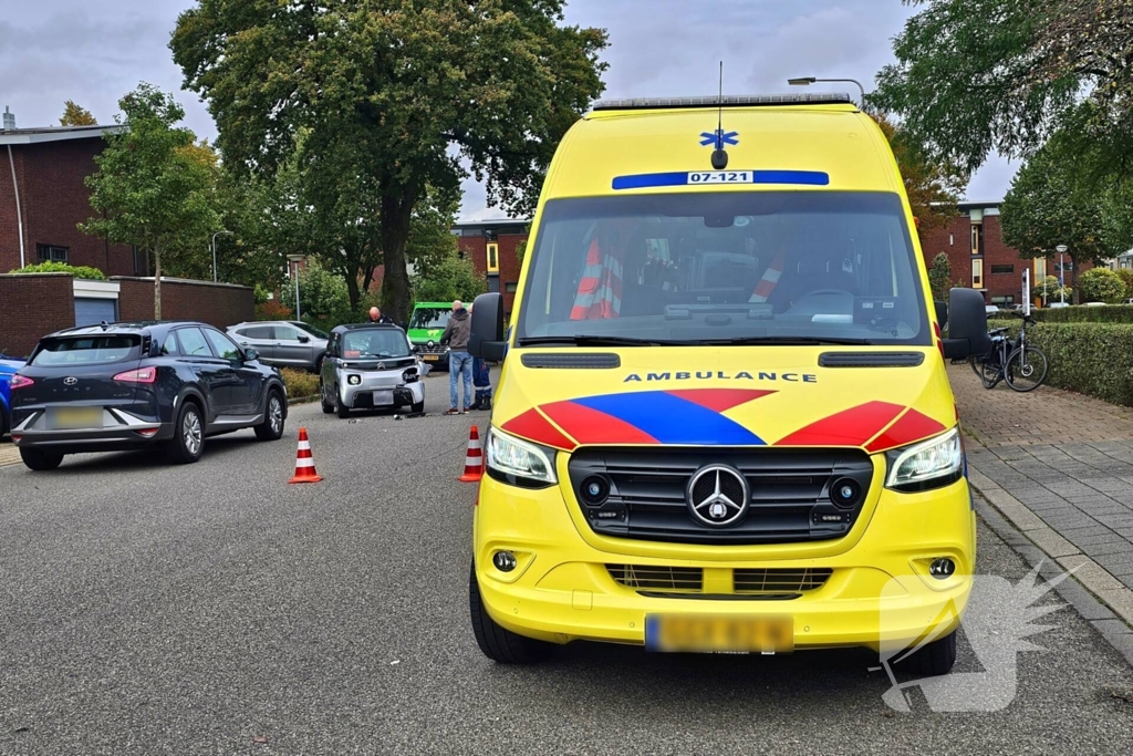 Automobilist rijdt door na aanrijding met brommobiel