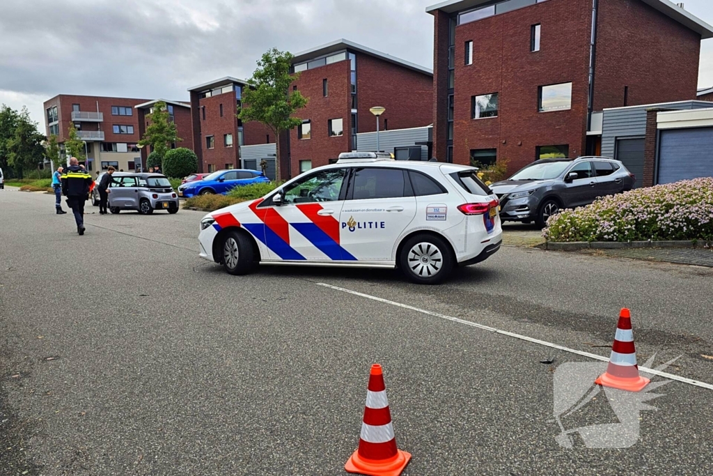 Automobilist rijdt door na aanrijding met brommobiel