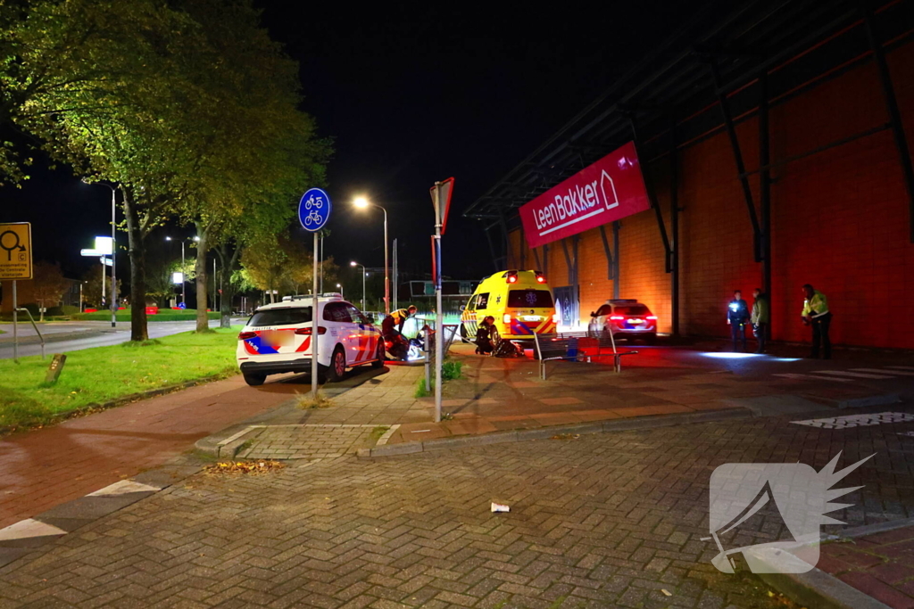 Bestuurder scooter verliest controle na politieachtervolging