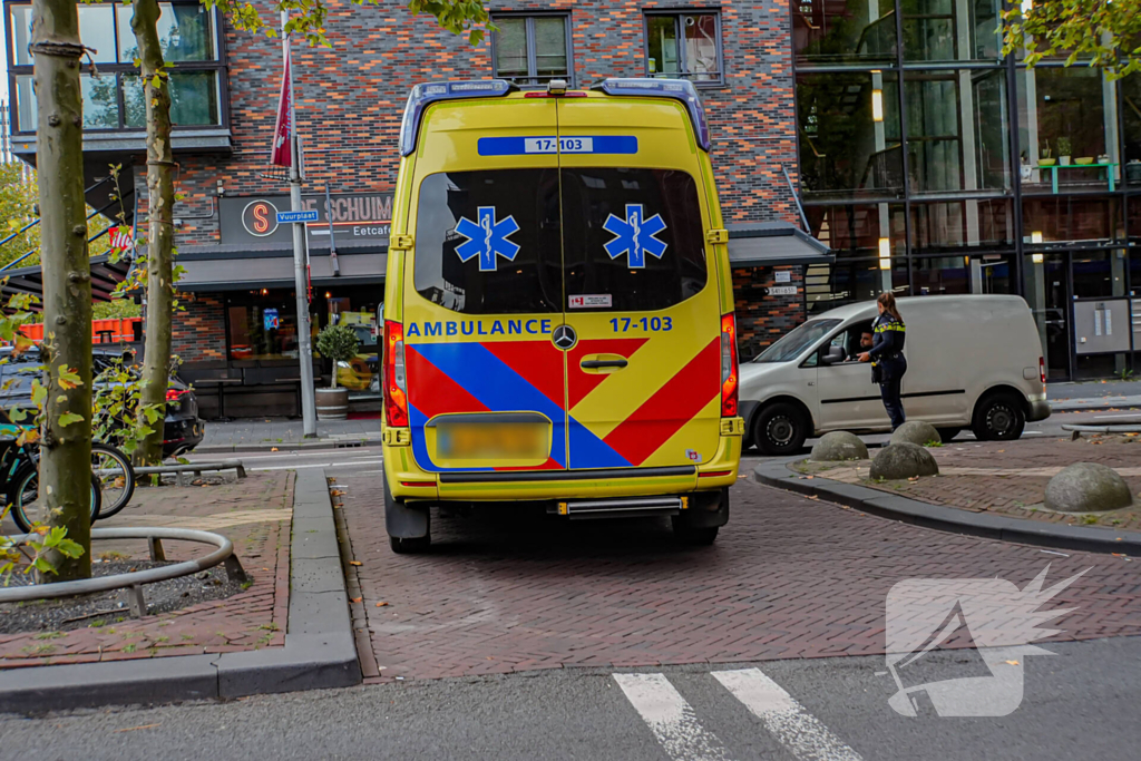 Scooterrijder gewond bij botsing met auto