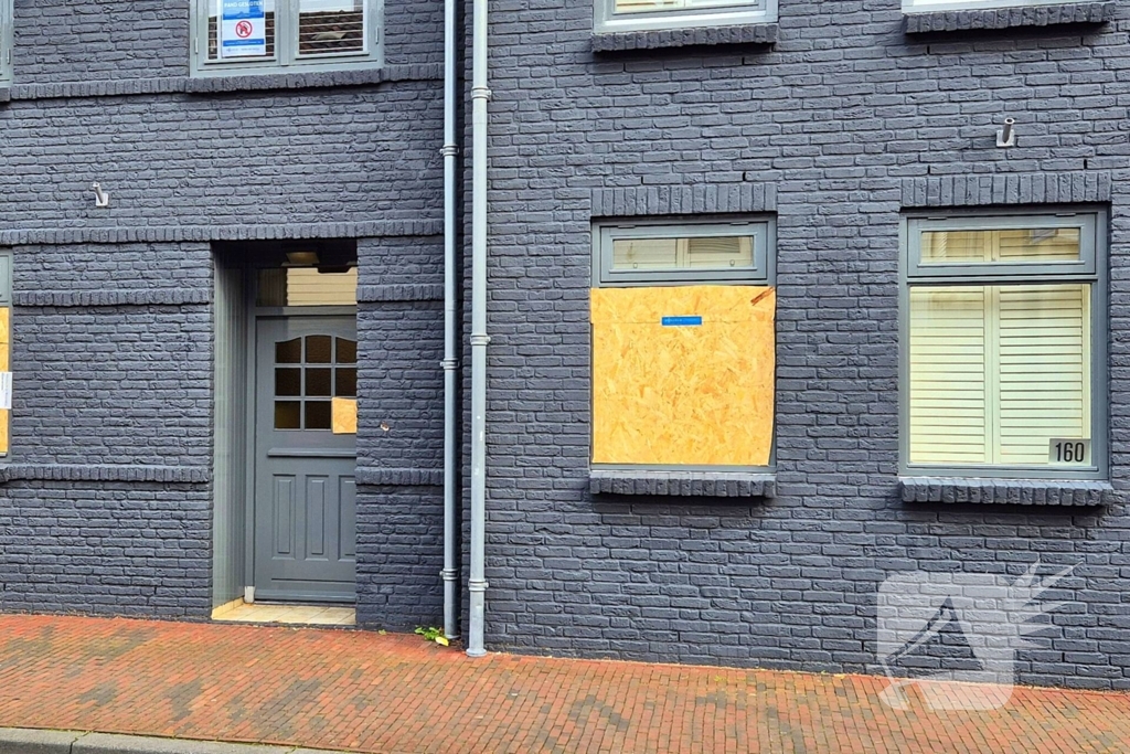 Schietpartijen leiden tot sluiting van woningen en bedrijven