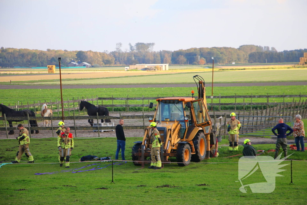 Paard valt opnieuw in sloot bij reddingsactie