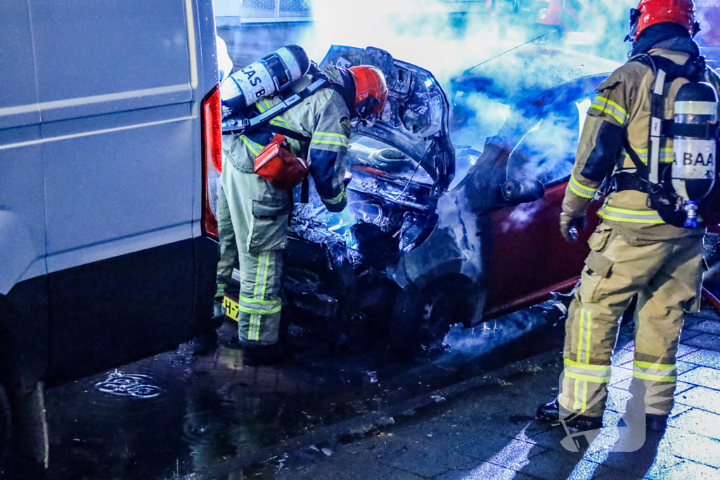 Auto uitgebrand, geen slachtoffers