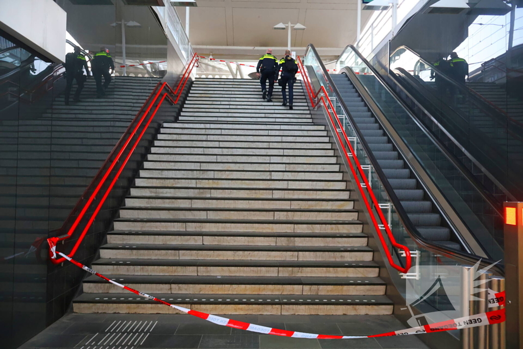 Perrons ontruimd tijdens onderzoek bij trein