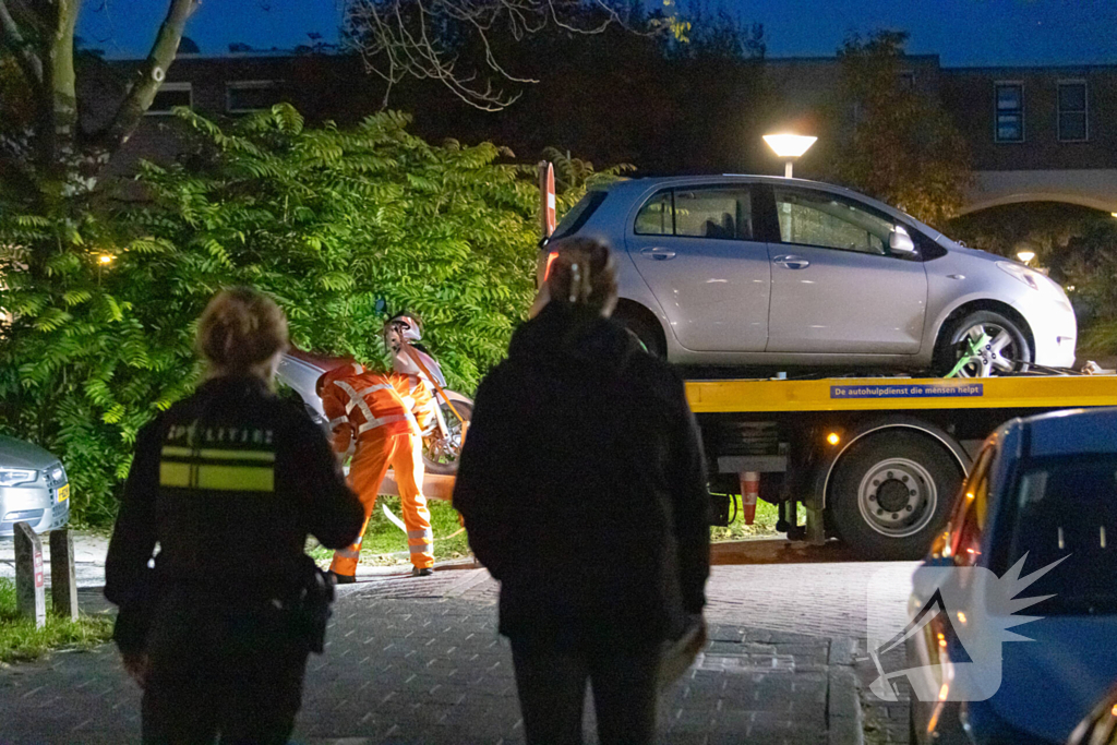 Politie neemt scooter in beslag tijdens onderzoek in woning