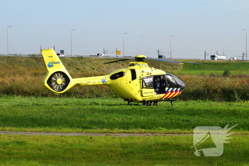 Traumateam ondersteunt ambulancepersoneel