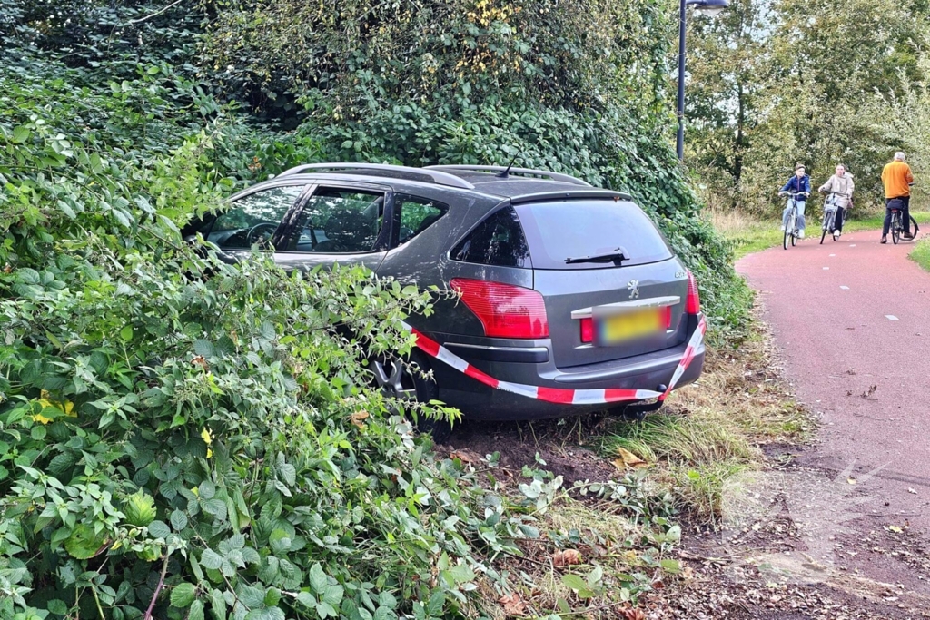 Bestuurder onder invloed aangehouden na meerdere aanrijdingen en achtervolging