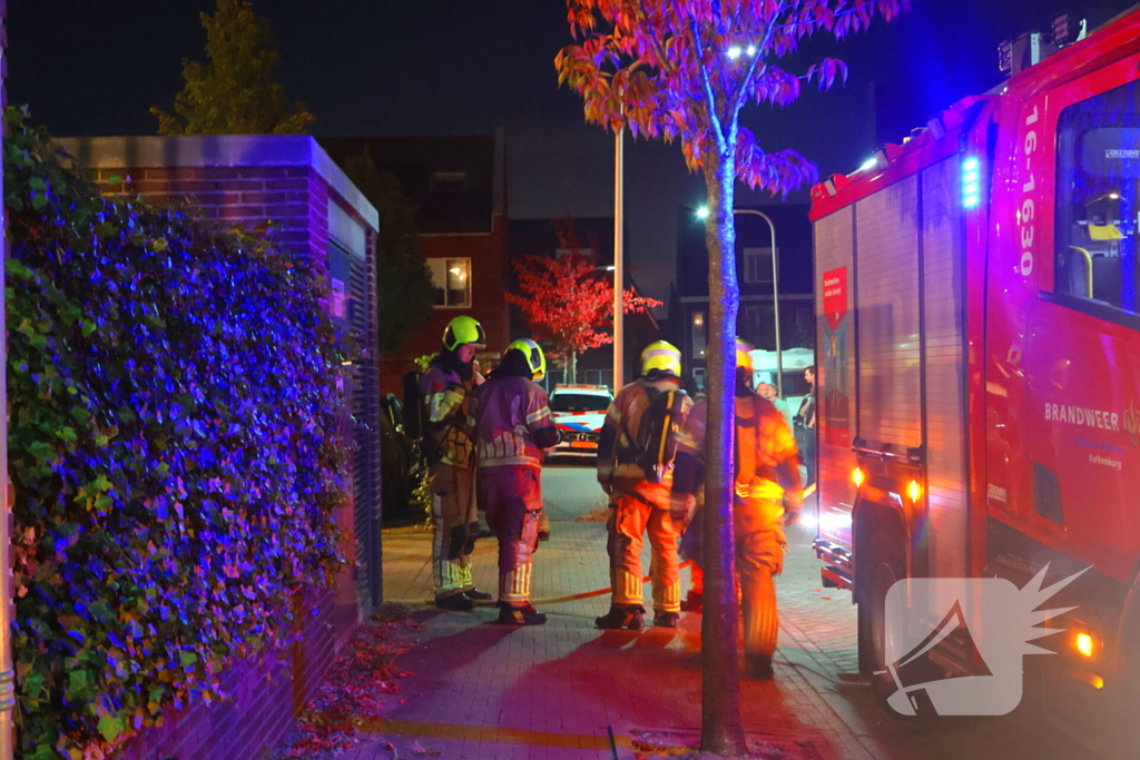 Flat ontruimd na explosie in appartement