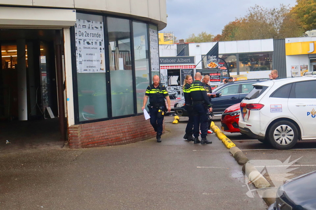 Politieoptreden na overlast in kringloopwinkel