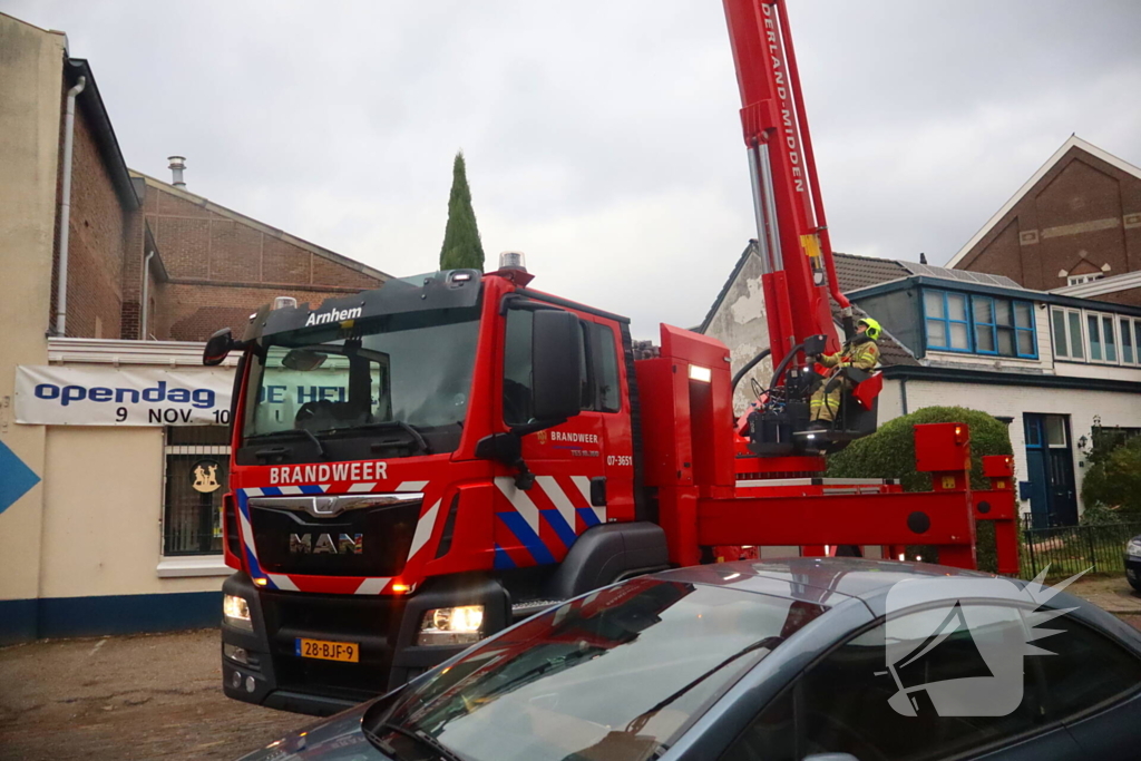 Brand in werkplaats snel onder controle