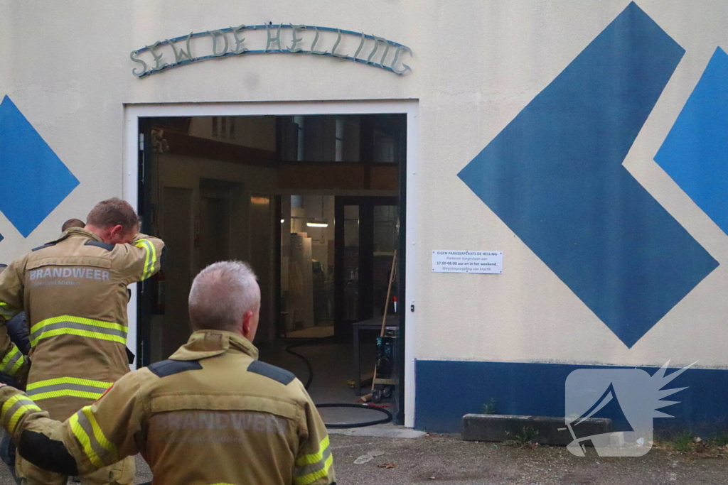 Brand in werkplaats snel onder controle