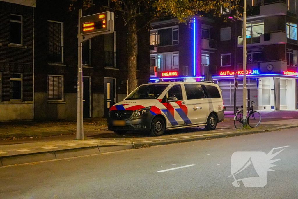 Schade bij ongeval tussen lijnbus en personenauto