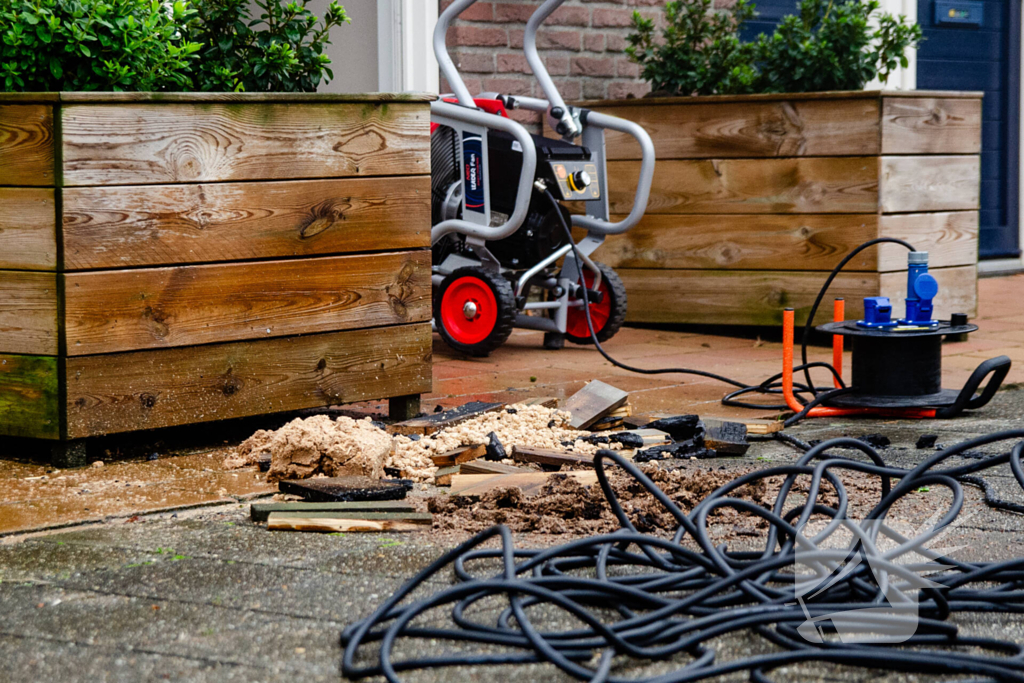 Houtkachel veroorzaakt rookontwikkeling in woning