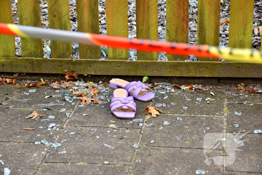 Politie doet onderzoek naar de toedracht van explosie in woning