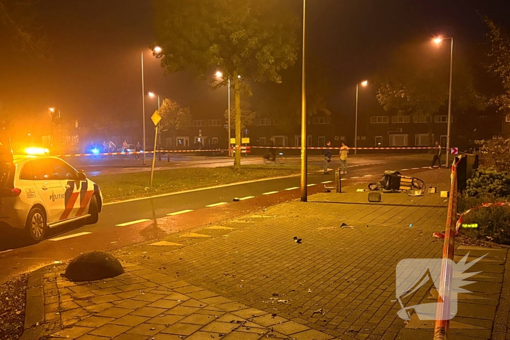 Bestuurder laat zwaargewonde scootmobieler achter