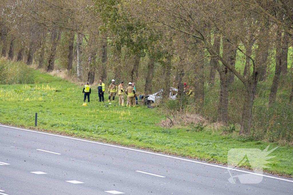 Traumahelikopter landt op snelweg bij ongeval