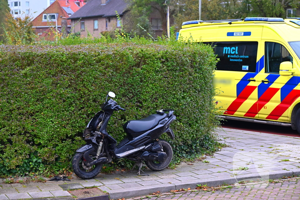 Scooterrijder gewond na ongeval met afslaande auto