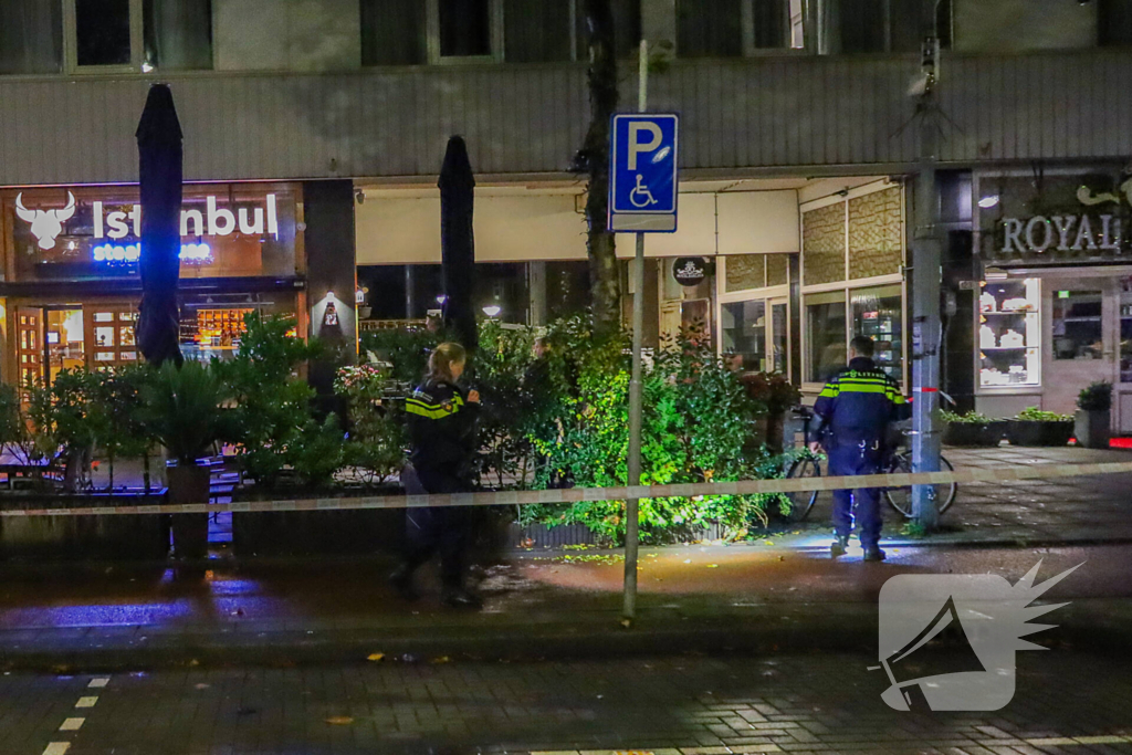 Gebouwen geraakt door schoten, politie onderzoekt zaak