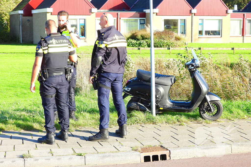 Scooterrijder gewond bij botsing met auto