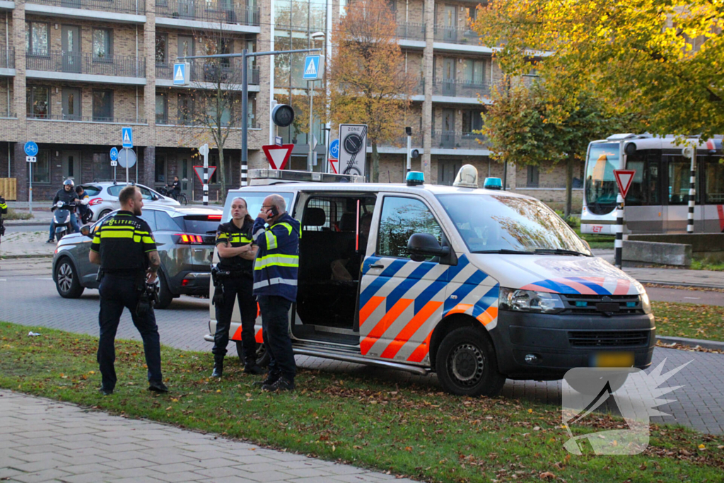 Personenwagen in botsing met tram