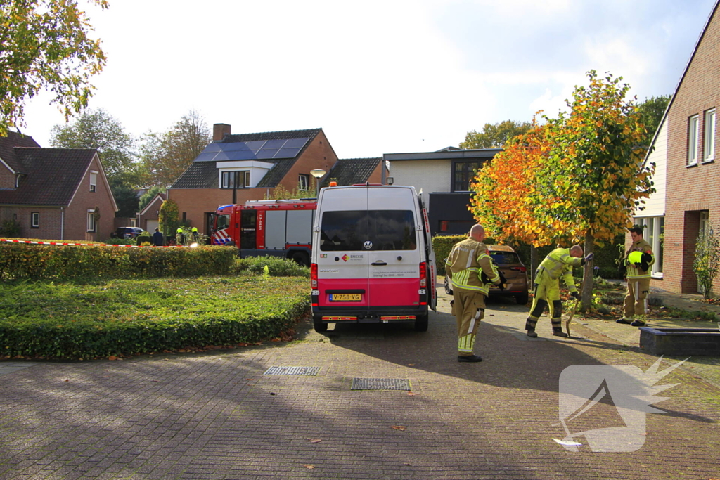 Bewoner doorboord gasleiding