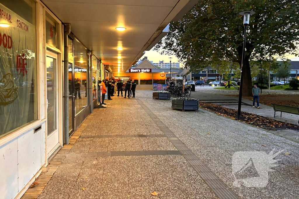 Politie houdt zoekactie op de grond en vanuit de lucht