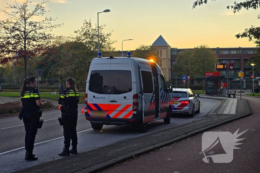 Vluchtende motorrijder komt ten val